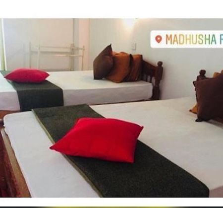 Hotel Madhusha Rest Maskeliya Exterior foto